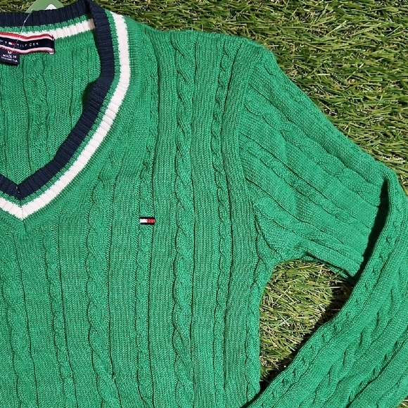 Tommy Hilfiger Men's V-Neck Sweater in Green - Picture 3 of 6